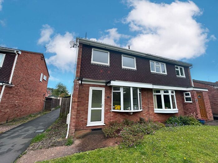 3 Bedroom Property To Rent In Burchs Close, Taunton, TA1