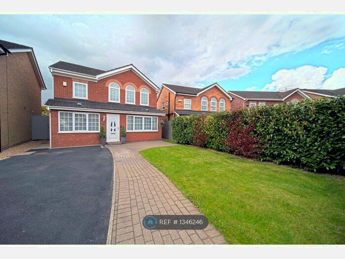 4 Bedroom Detached House To Rent In Minster Close, Winsford, CW7