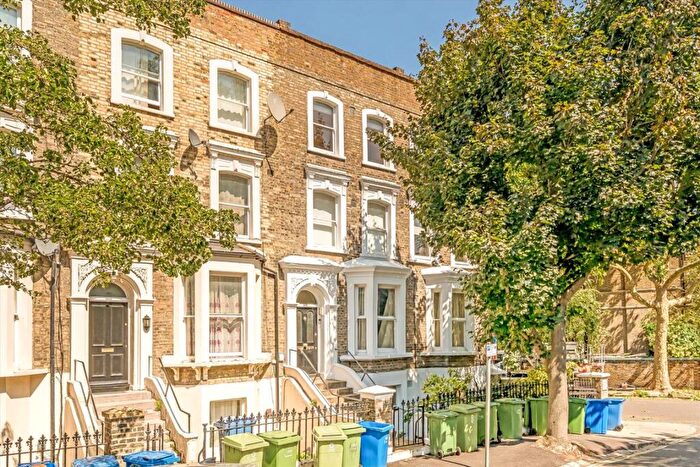 1 Bedroom Flat To Rent In Vicarage Grove, Camberwell, SE5