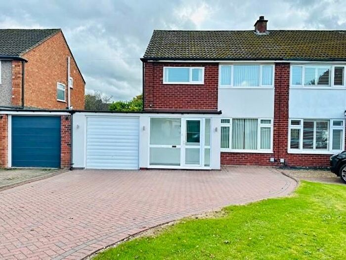 3 Bedroom Semi-detached House To Rent In Rowallan Road, Sutton Coldfield, B75