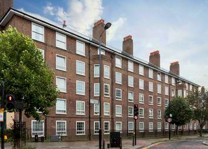 3 Bedroom Flat To Rent In Ada House, Hackney, Bethnal Green, London, E2