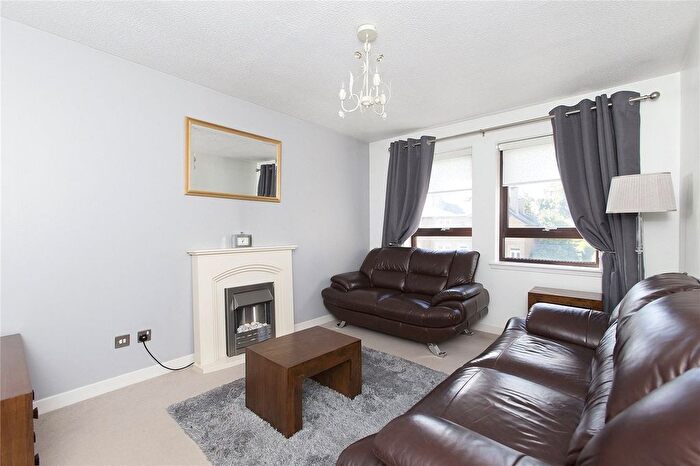 1 Bedroom Flat To Rent In Craighouse Gardens, Edinburgh, EH10