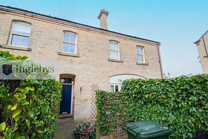 1 Bedroom Flat To Rent In Zetland Mews, Saltburn-By-The-Sea, TS12