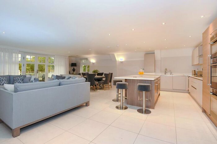 3 Bedroom Apartment To Rent In High Peak, Sunningdale Heights, Sunningdale, SL5