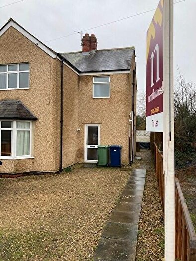 4 Bedroom Semi-Detached House To Rent In Dene Road, Oxford, OX3