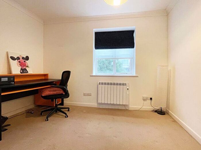 1 Bedroom Cottage For Sale In Old School Court, Honiton, EX14