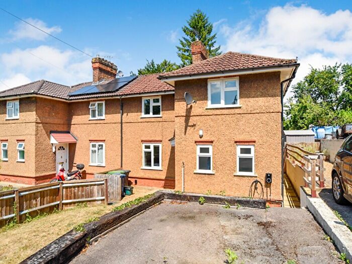 3 Bedroom Semi-Detached House For Sale In Brookfield Road, HP10