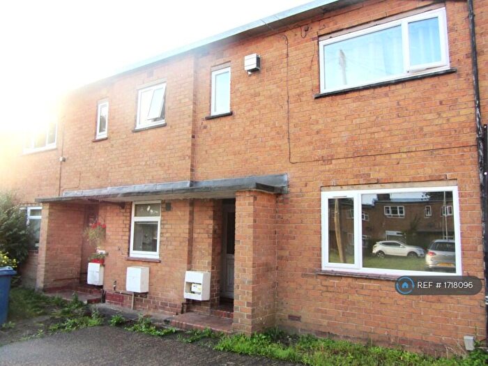 1 Bedroom Maisonette To Rent In West Close, Stone, ST15
