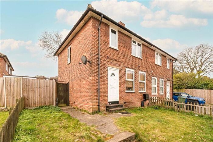 3 Bedroom Semi Detached House For Sale In Castleton Road, Eltham, SE9