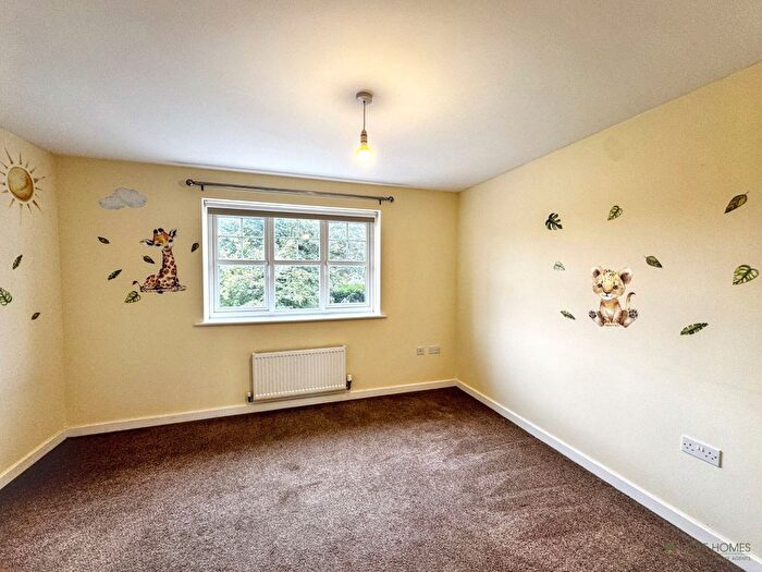 2 Bedroom End Of Terrace House For Sale In Lapwing Close, Claughton-On-Brock, Preston, PR3