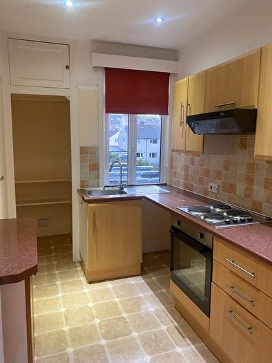 2 Bedroom Flat To Rent In Radford Park Road, Plymouth, PL9