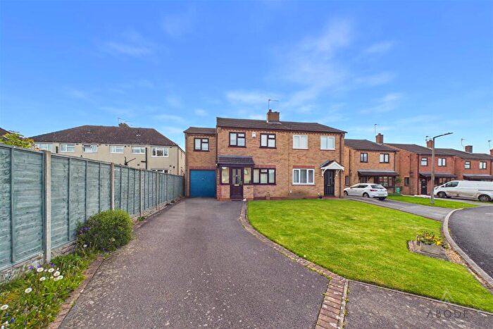 4 Bedroom Semi-Detached House For Sale In Cromwell Close, Burton-On-Trent, DE13