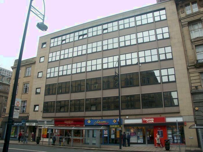 2 Bedroom Apartment To Rent In Ivebridge House, Market Street, Bradford, BD1