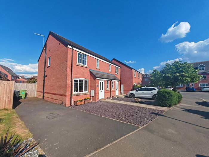 3 Bedroom Semi-Detached House For Sale In Sable Road, Crewe, CW2