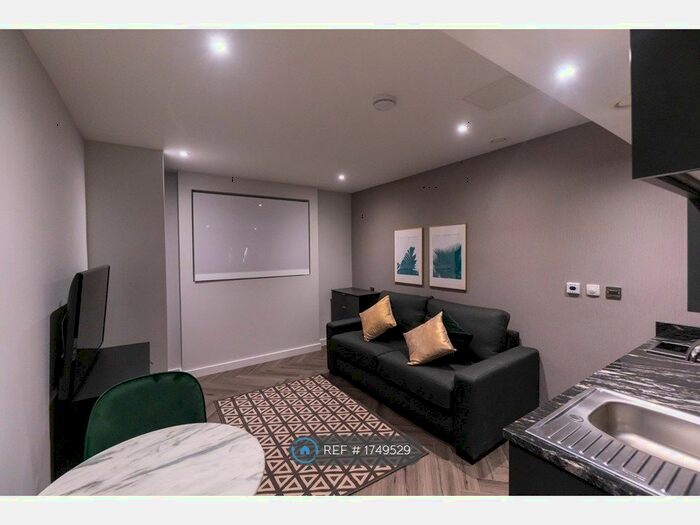 Studio To Rent In Water Street, Liverpool, L2