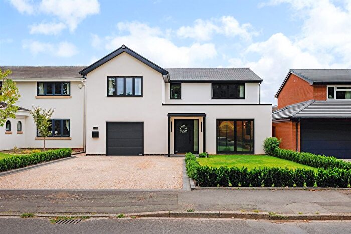 4 Bedroom Detached House For Sale In Towers Road, Poynton, SK12