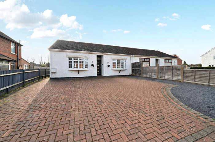 3 Bedroom Bungalow For Sale In Paxton Road, Fareham, Hampshire, PO14