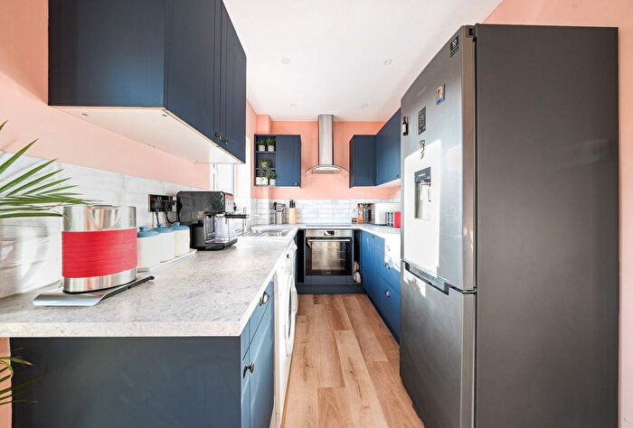 3 Bedroom End Of Terrace House For Sale In Charlton Mead Drive, Bristol, Somerset, BS10