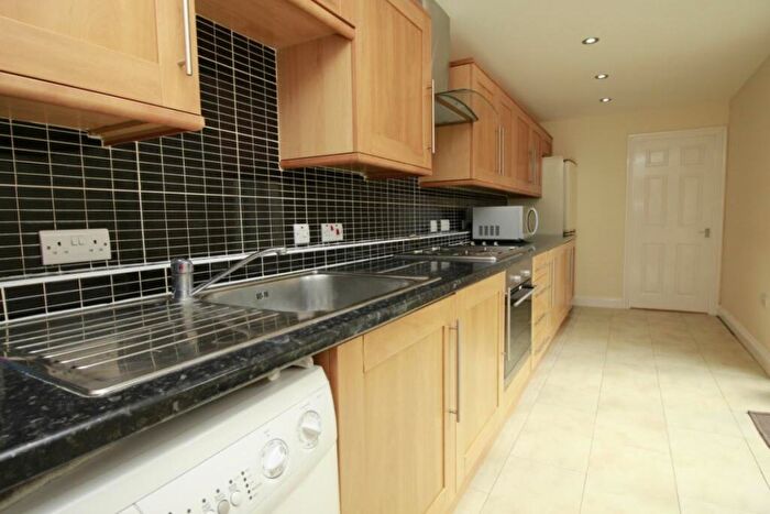 2 Bedroom Flat To Rent In Charles Nex Mews, London, SE21