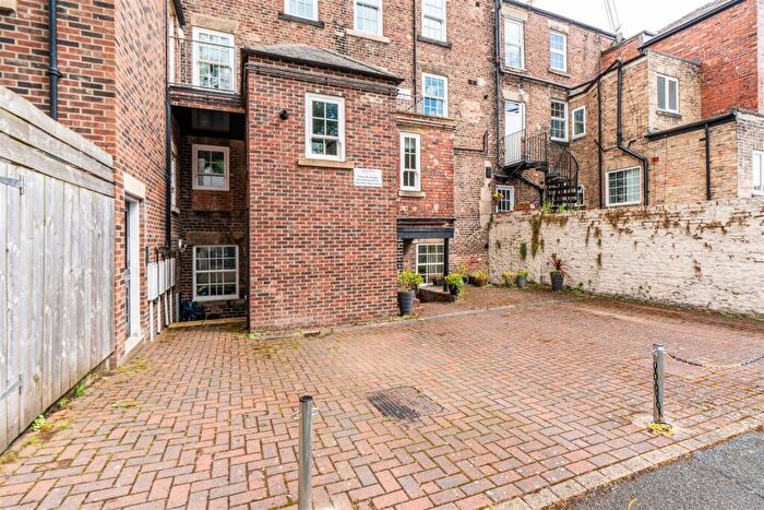 2 Bedroom Detached House To Rent In North Terrace, Spital Tongues, NE2