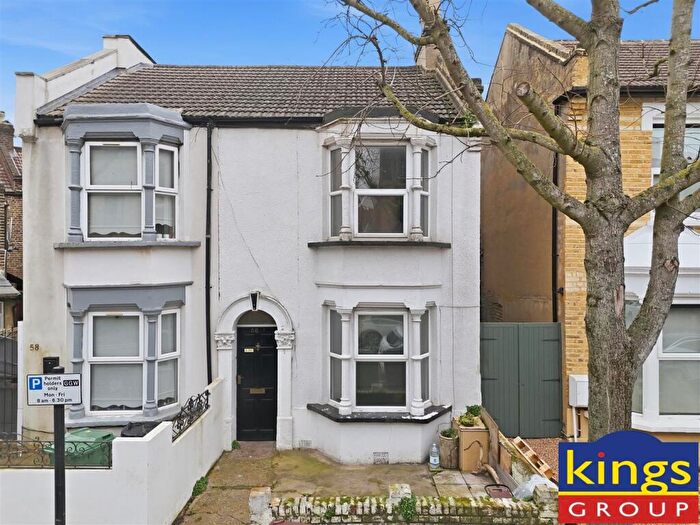 2 Bedroom House For Sale In Buckland Road, London, E10