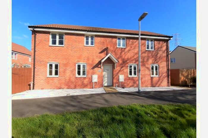 2 Bedroom Apartment To Rent In Diamond Batch, Weston-Super-Mare, BS24