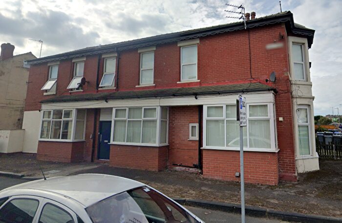 1 Bedroom Apartment To Rent In Saville Road, Blackpool, FY1