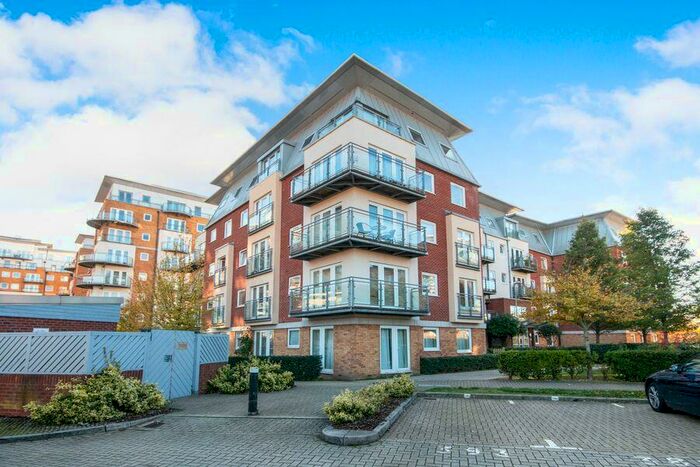 2 Bedroom Apartment To Rent In Winterthur Way, Basingstoke, RG21