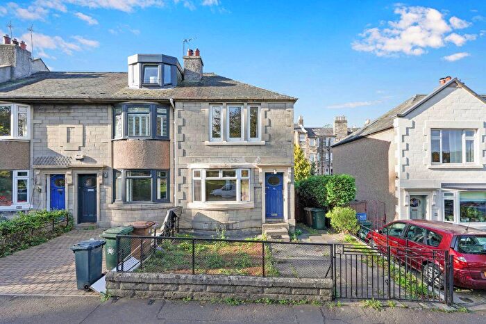 2 Bedroom End Of Terrace House For Sale In Ogilvie Terrace, Shandon, Edinburgh, EH11