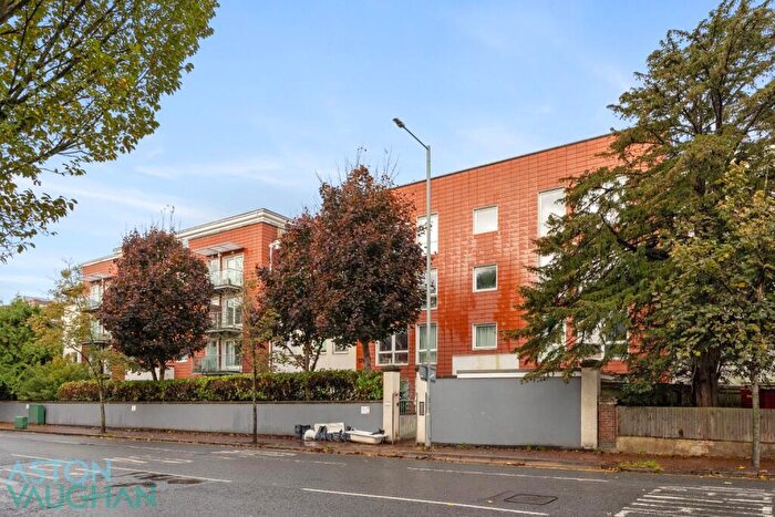 2 Bedroom Apartment To Rent In Preston Mansions, Stanford Avenue, BN1