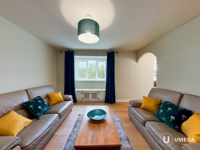 1 Bedroom Apartment To Rent In Double Hedges Park, Liberton, Edinburgh, EH16