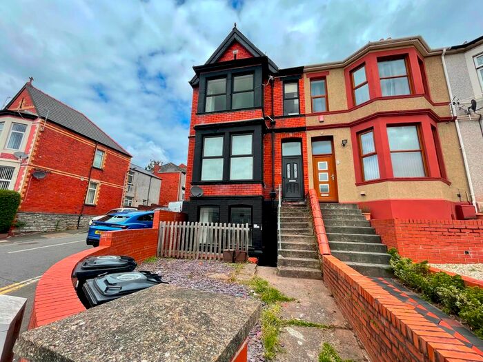 2 Bedroom Flat To Rent In Chepstow Road, Newport, NP19