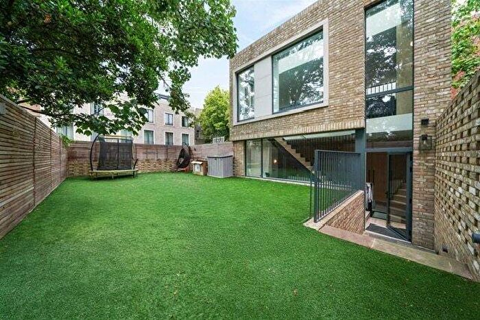 3 Bedroom House To Rent In Blenheim Terrace, London, NW8