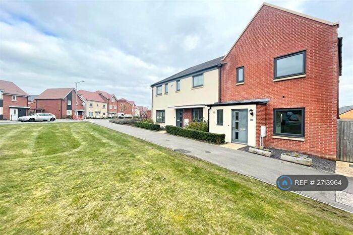 3 Bedroom Semi Detached House To Rent In Trinity Way, Basingstoke, RG24