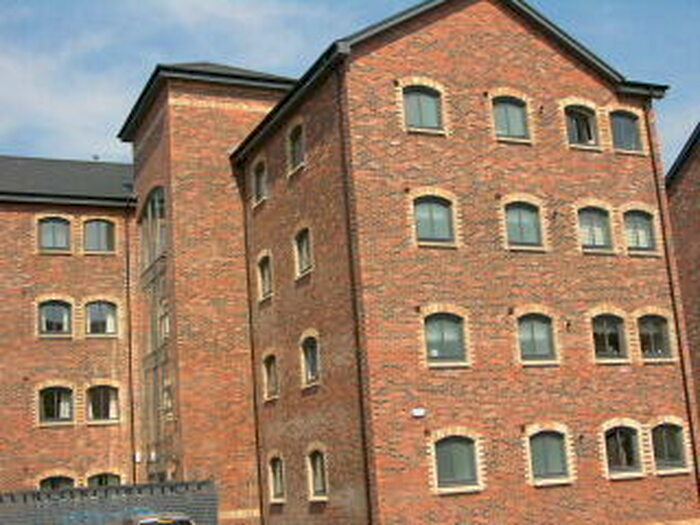 1 Bedroom Flat To Rent In James Watt Way, Greenock, Greenock, PA15