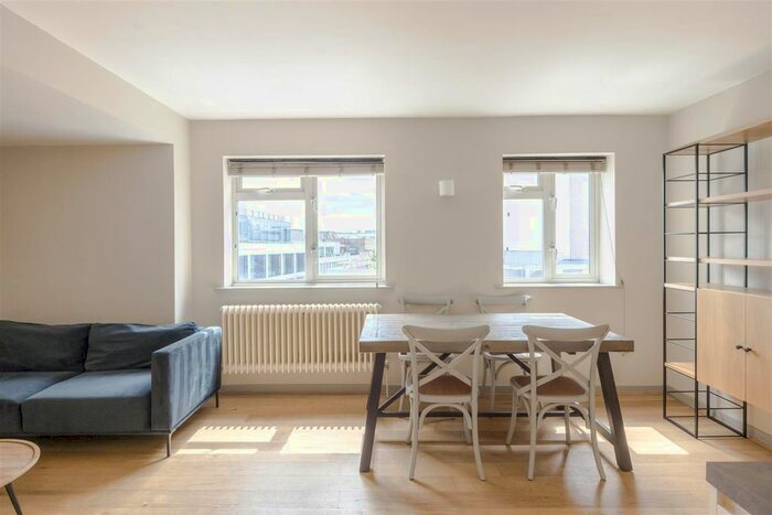 1 Bedroom Flat To Rent In Mortimer Street, Fitzrovia, W1T