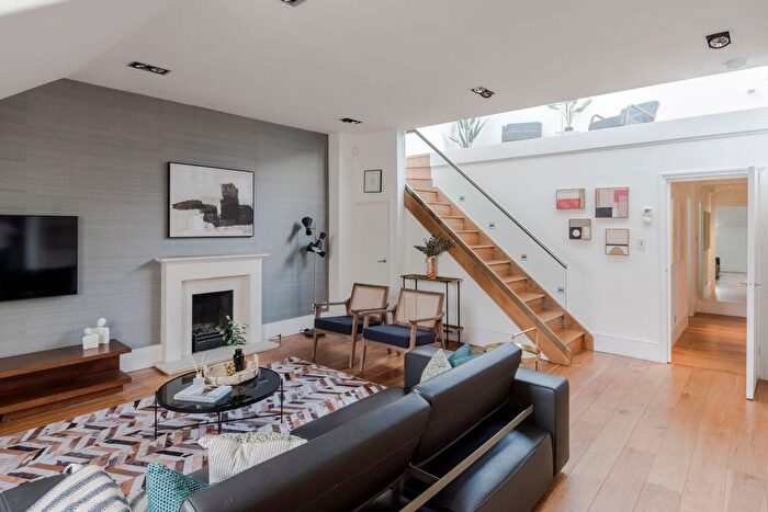 2 Bedroom Flat To Rent In Roland Gardens, London, SW7