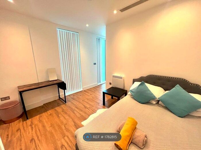 1 Bedroom Flat To Rent In West Gate, London, W5