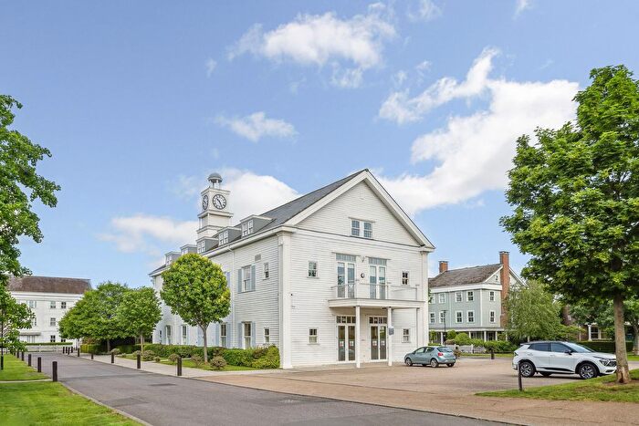 2 Bedroom Flat To Rent In Beaumont Drive, Worcester Park, KT4