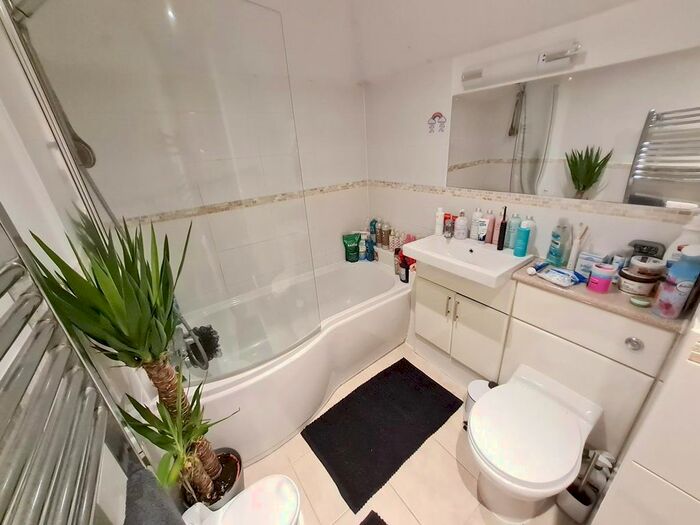 1 Bedroom End Of Terrace House For Sale In The Old School Yard, Shute Hill, Helston, TR13