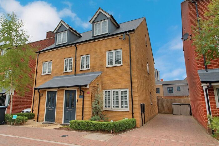 3 Bedroom Property For Sale In Zoffany Place, Hemel Hempstead, HP2