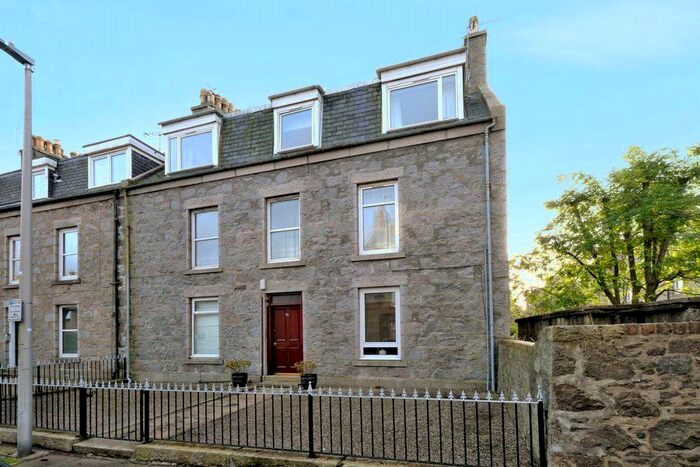 1 Bedroom Flat To Rent In A Claremont Street, Aberdeen, AB10