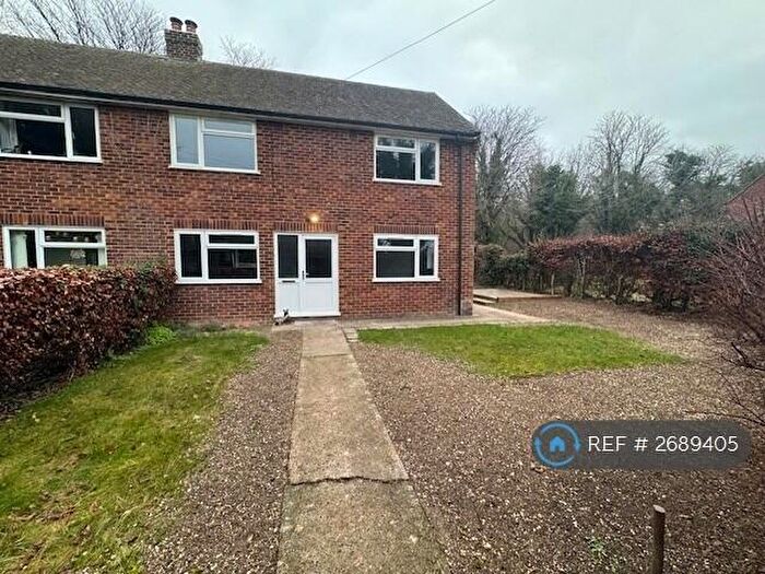 3 Bedroom Semi-Detached House To Rent In Pippin Avenue, Bridge, Canterbury, CT4