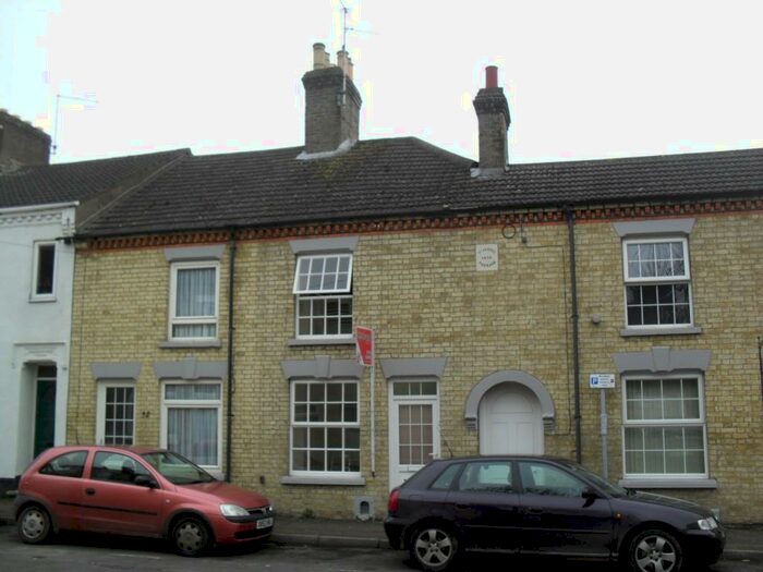 2 Bedroom Terraced House To Rent In Bedford St, Peterborough, PE1