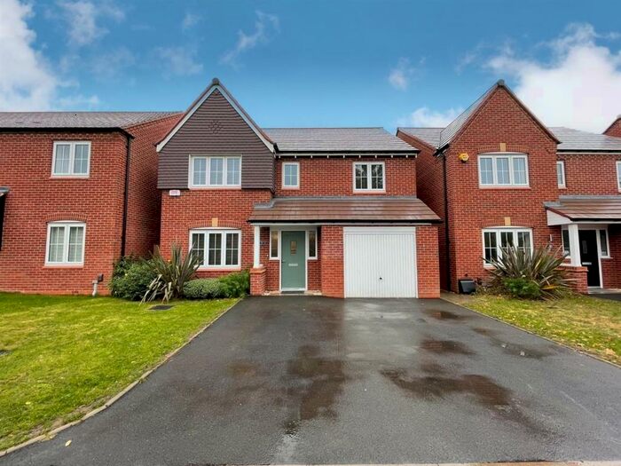 4 Bedroom Detached House To Rent In Dewberry Road, Tidbury Green, Solihull, B90