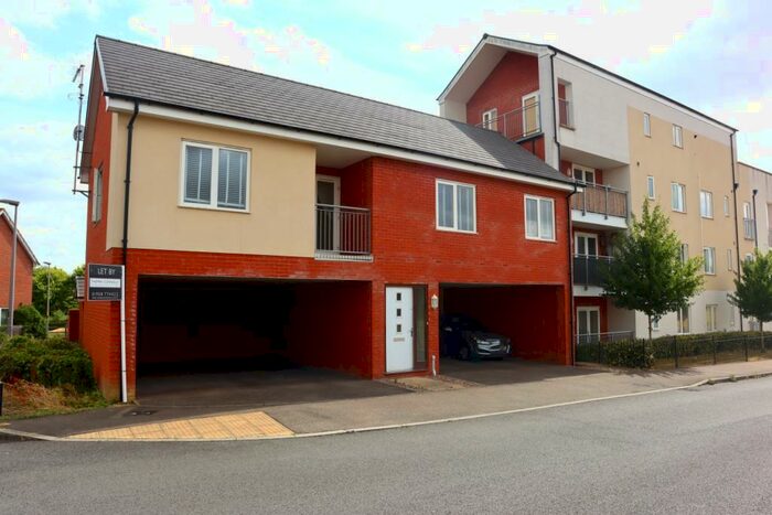 2 Bedroom Coach House To Rent In Sinatra Drive, Oxley Park, Milton Keynes, MK4