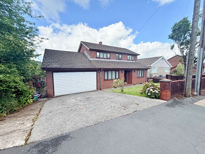 4 Bedroom Detached House For Sale In Pentre Road, Pontarddulais, Swansea, Swansea, SA4