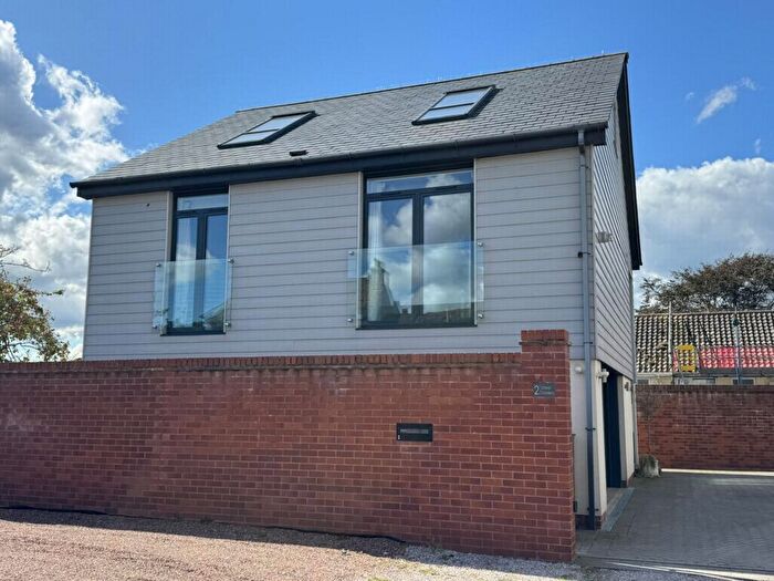 5 Bedroom Detached House For Sale In The Strand, Starcross, EX6