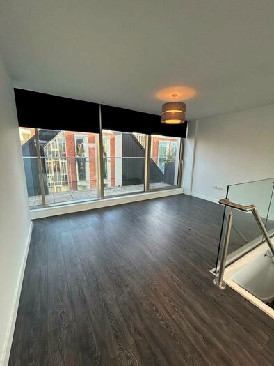 3 Bedroom Duplex To Rent In Circus Street, BN2