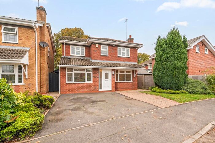 4 Bedroom Detached House For Sale In Glendon Way, Dorridge, Solihull, B93